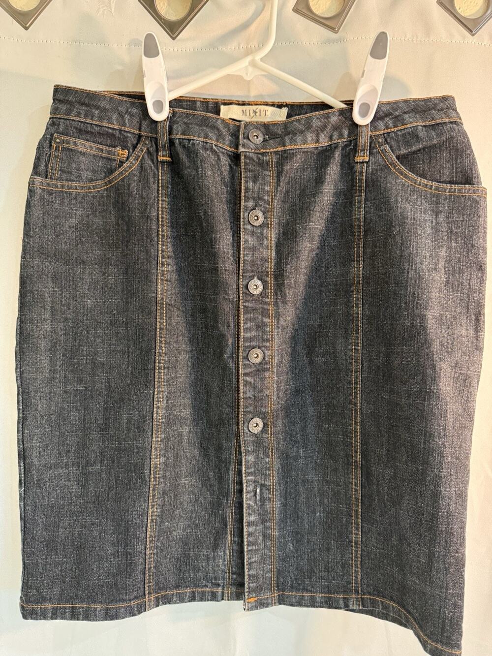 Mixit Size 14 Womens Denim Skirt Black 5 Pockets Button Front LY13